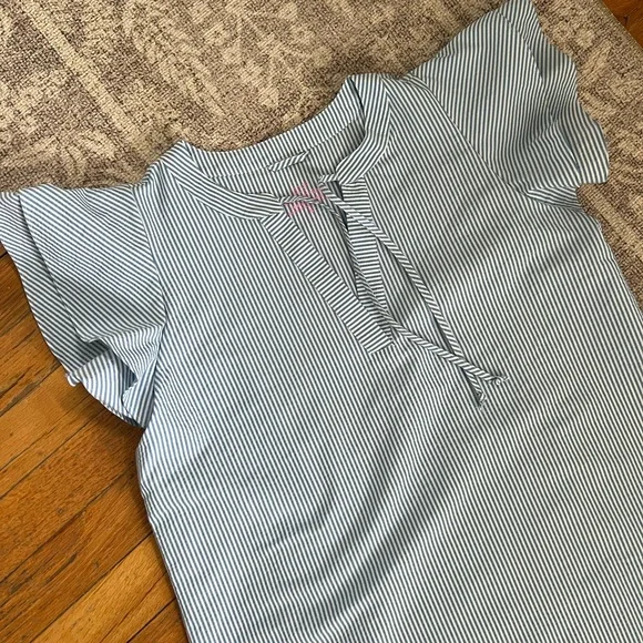 Vineyard Vines dress performance ruffle sleeve shift blue and white stripes - Picture 3 of 12